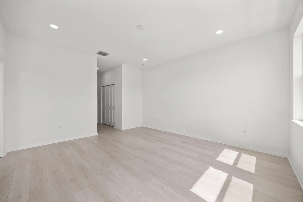Residence photo 31