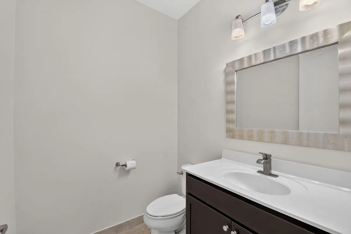Residence photo 19