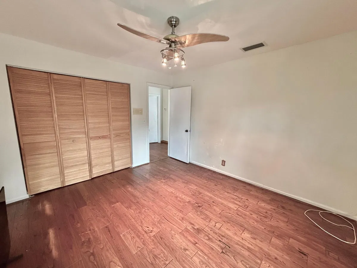 Residence photo 22