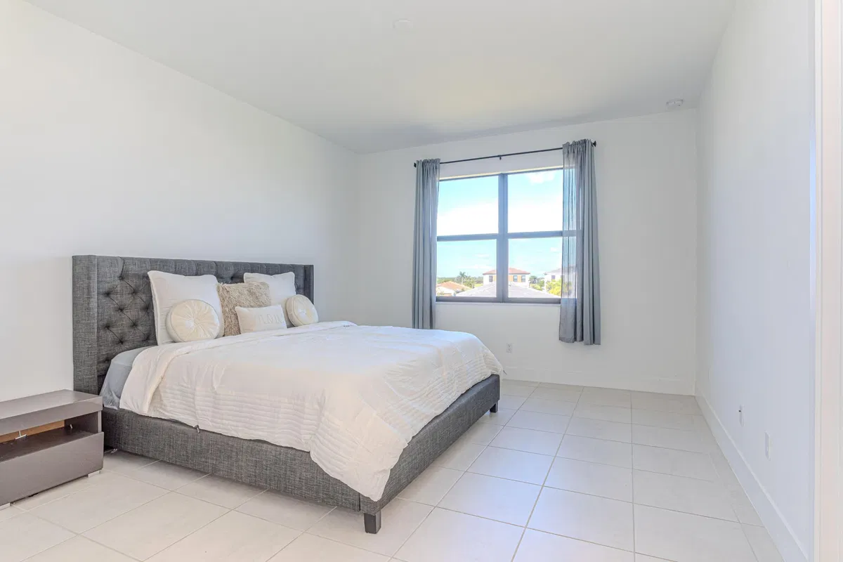 Residence photo 10