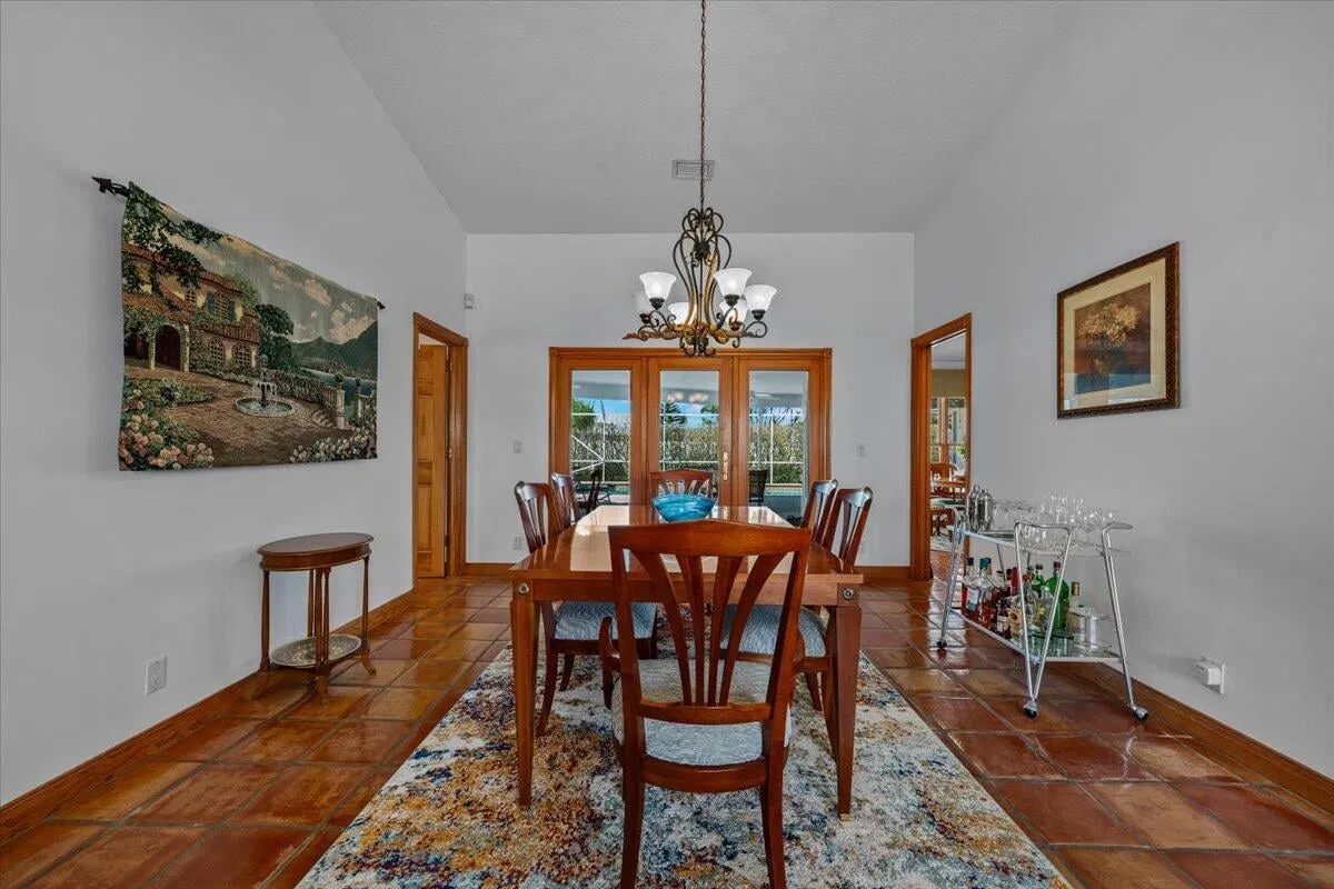 Residence photo 10