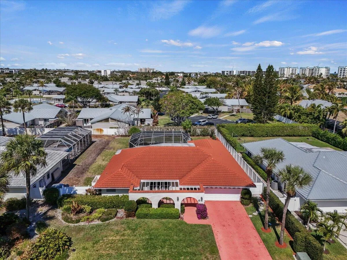 Residence photo 28