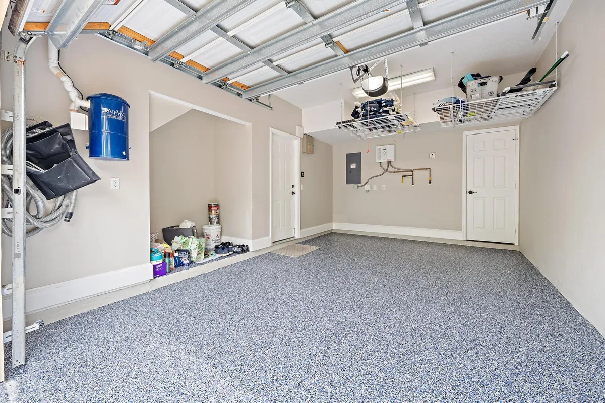 Residence photo 22