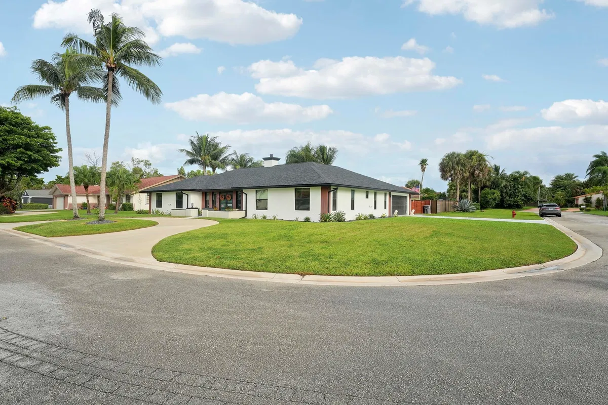  Residence photo 7