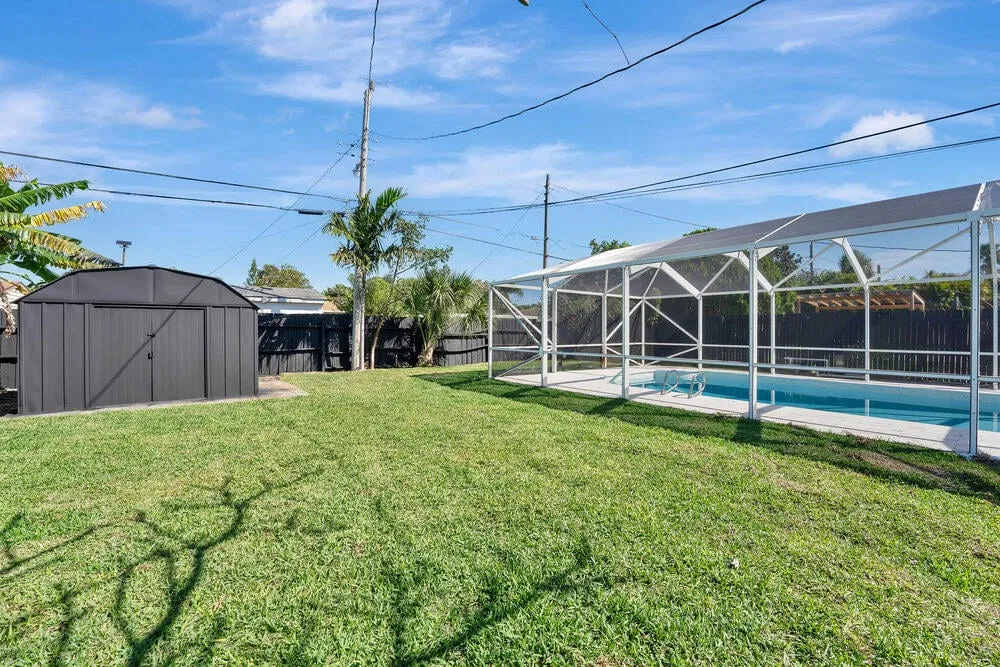 Residence photo 19