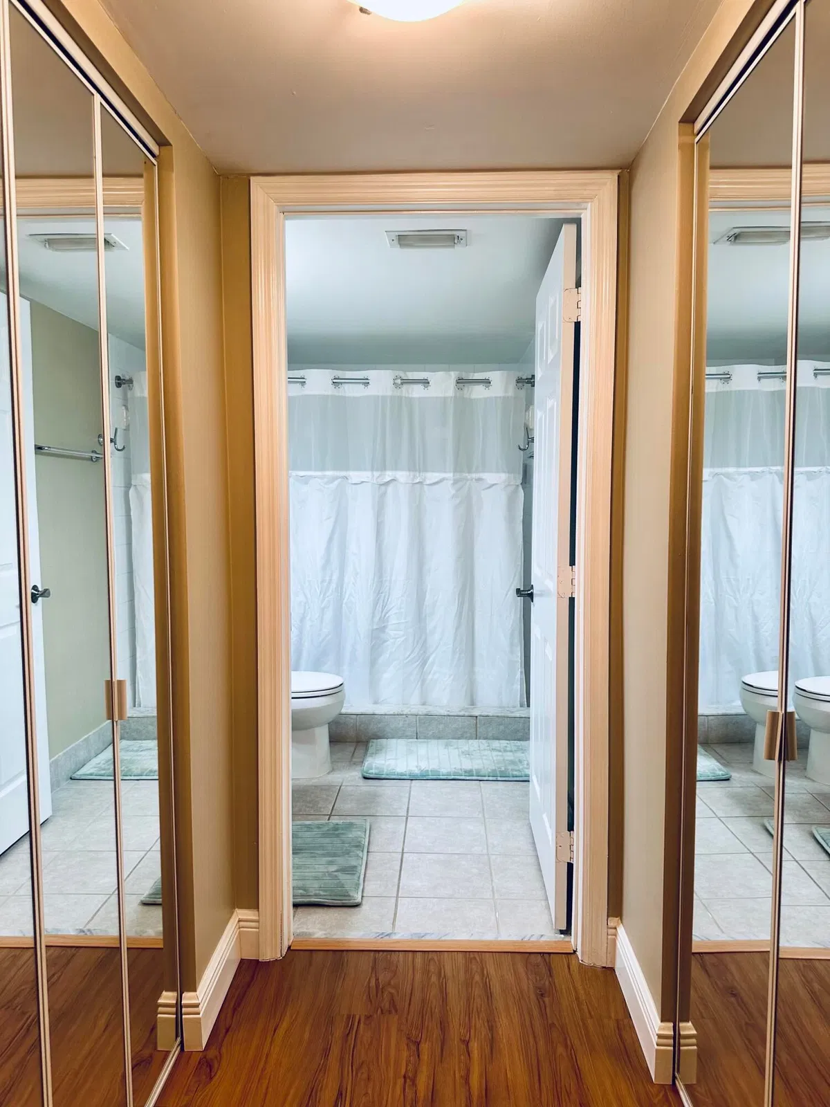 Unit 519 photo 16