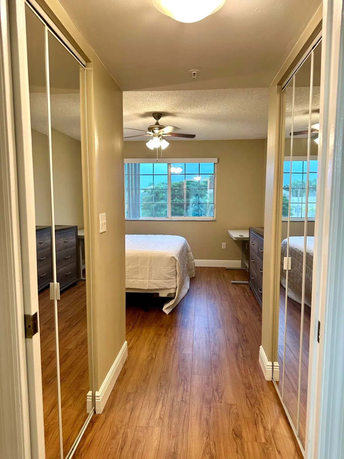 Unit 519 photo 19