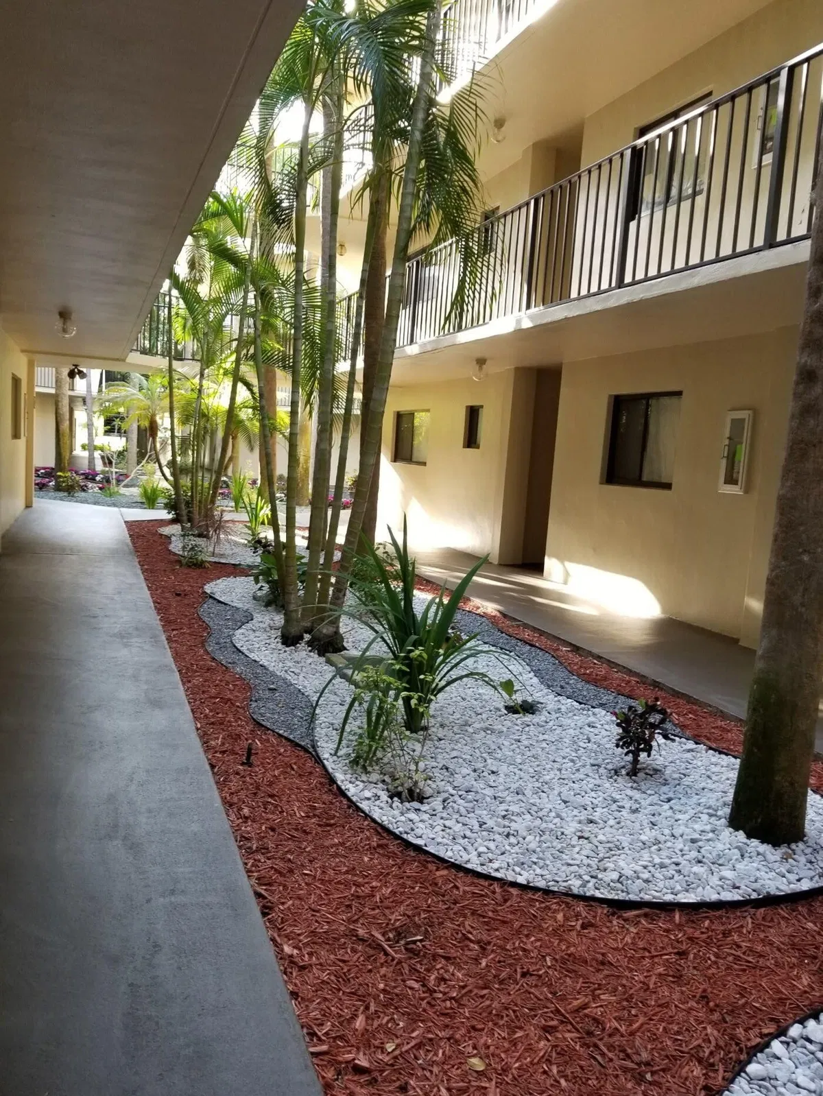 Unit 121 photo 22
