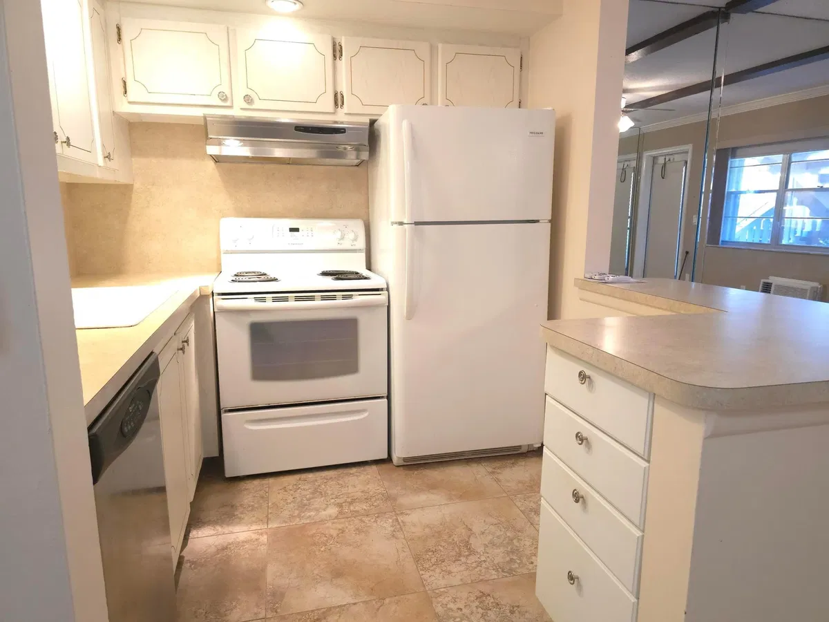 Residence photo 7