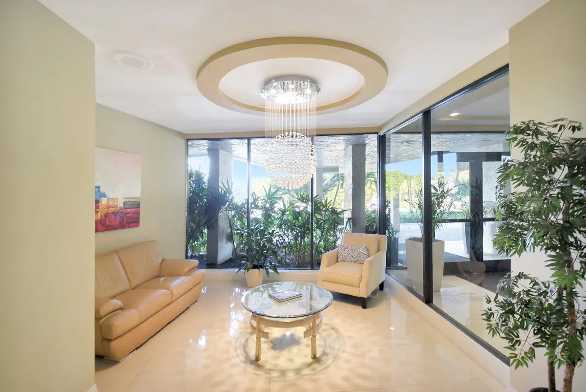 Unit 124 photo 61