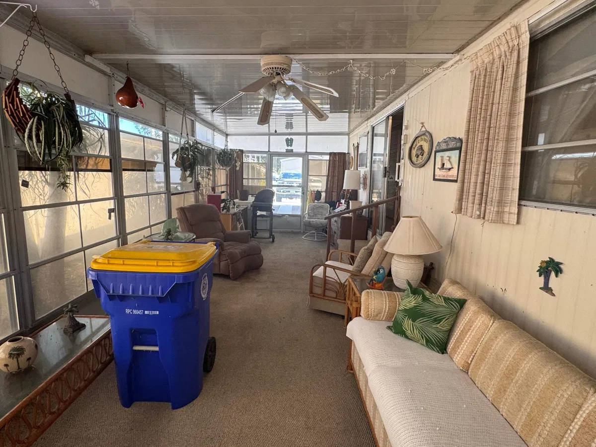 Residence photo 7