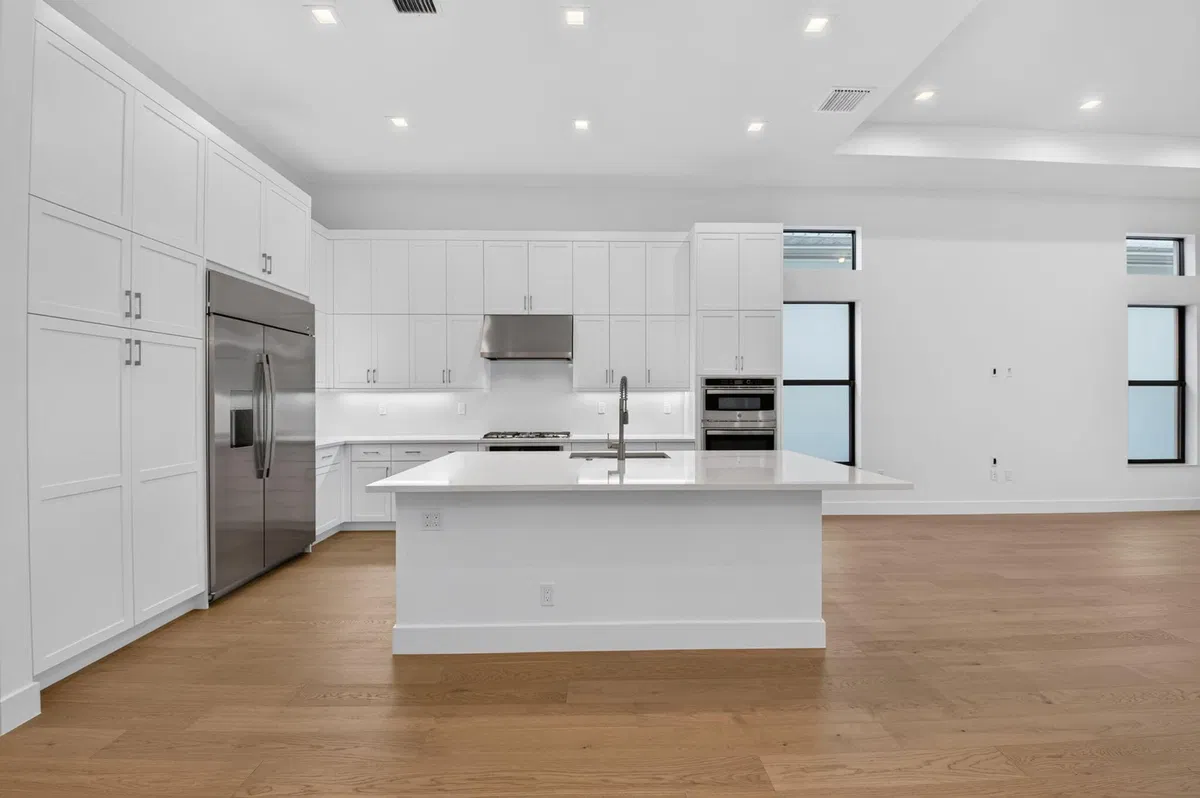Residence photo 19