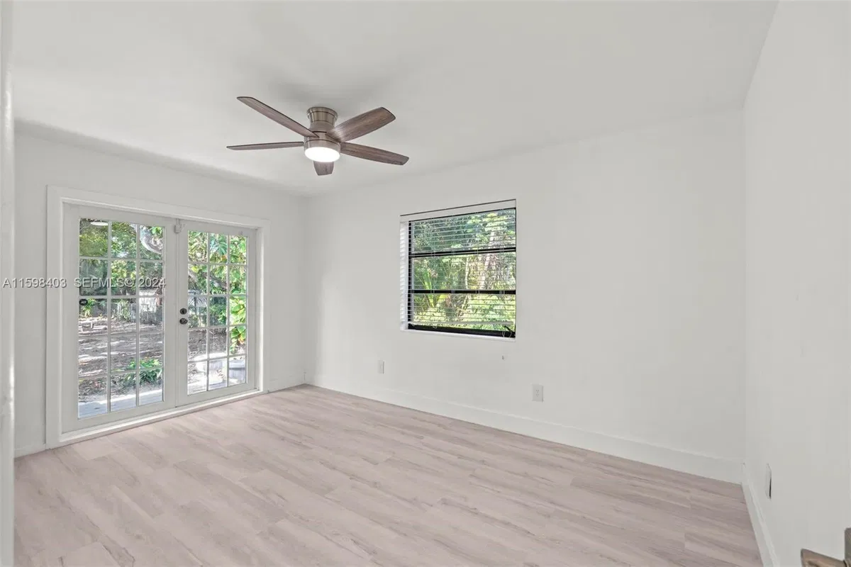 Residence photo 7