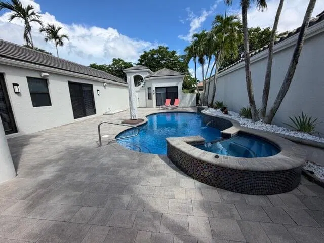 Woodfield Country Club Residence photo 4