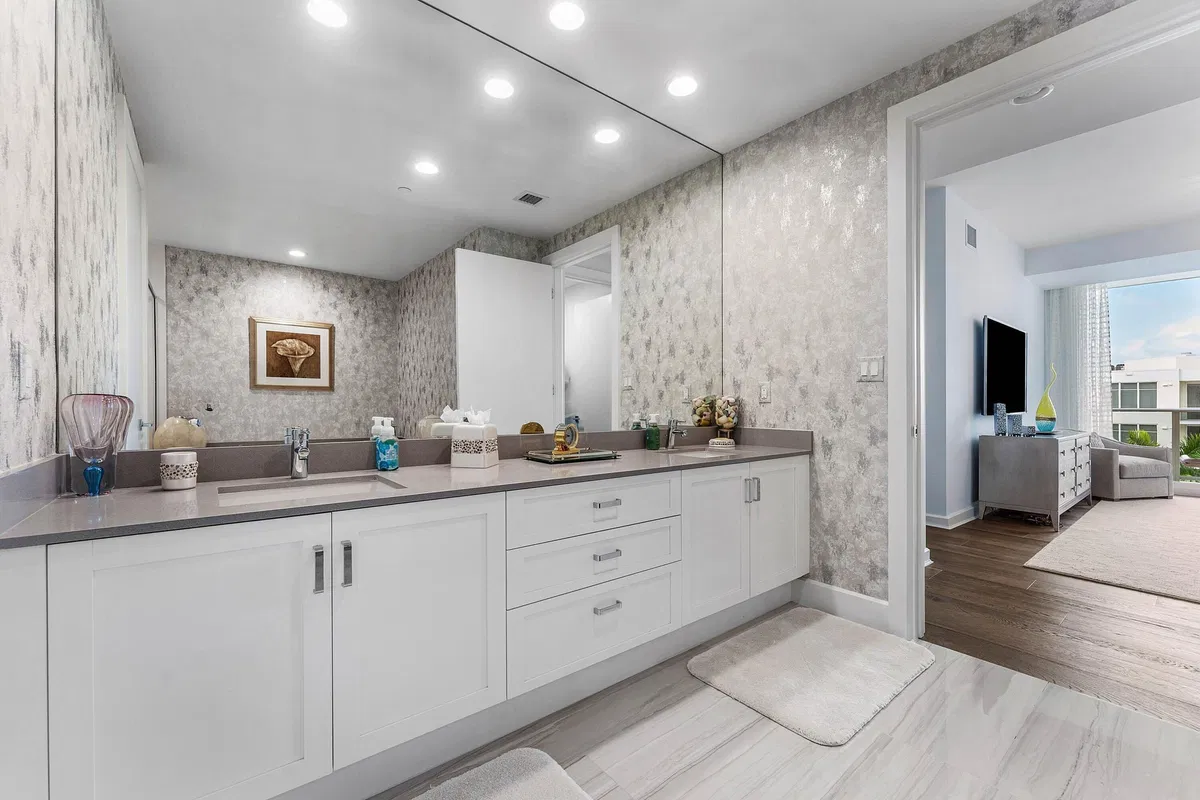 Azure Palm Beach Gardens Unit 503 photo 28