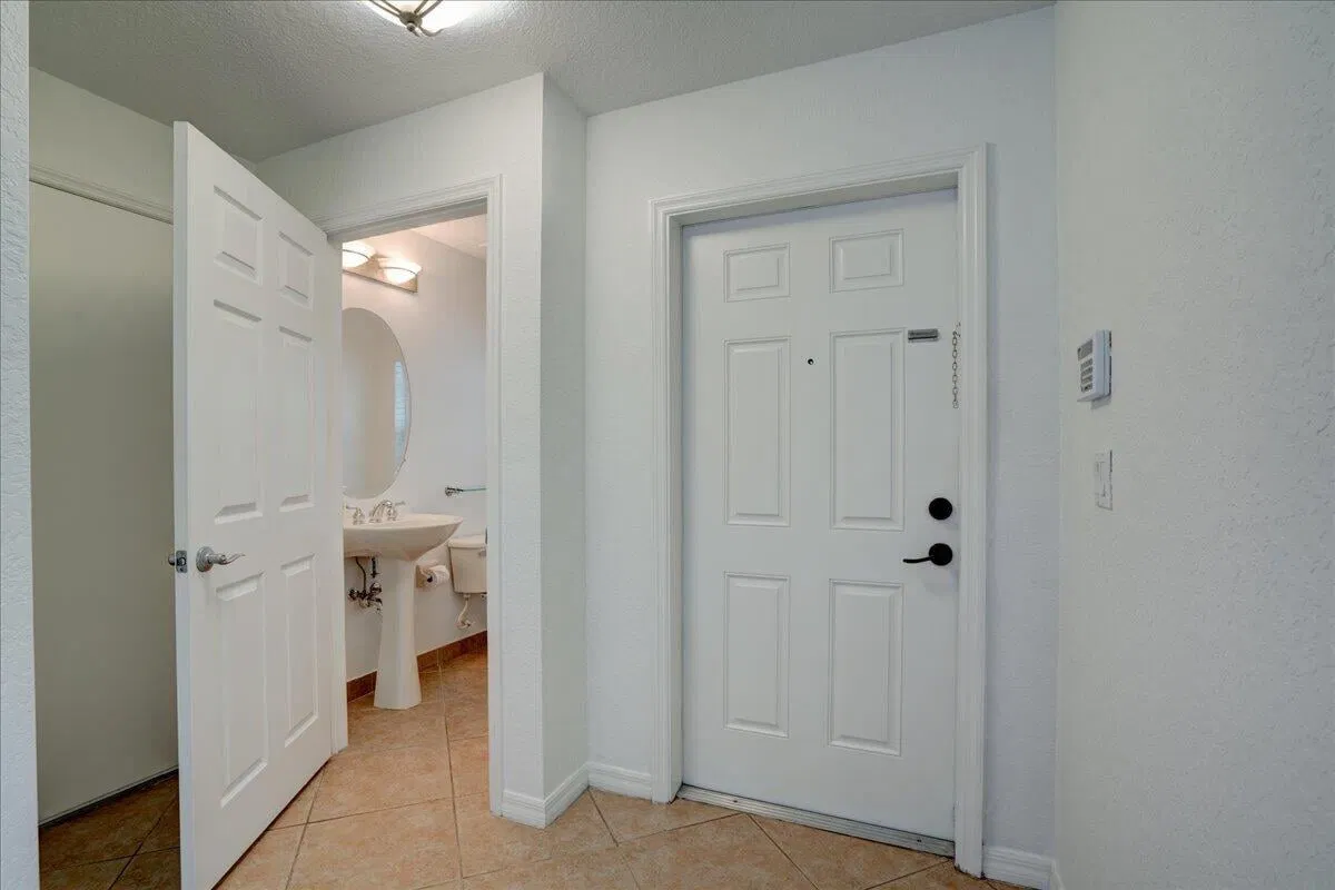 Residence photo 10