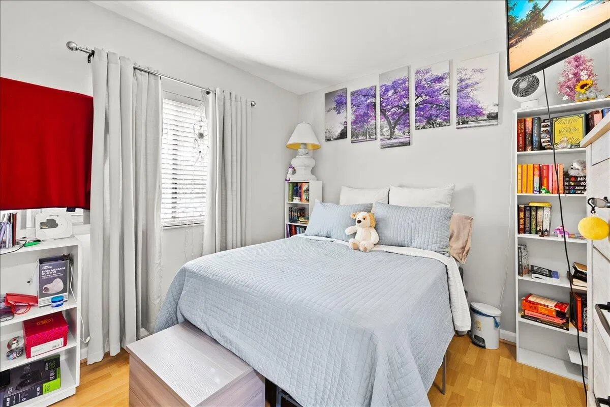  Unit 125 photo 19