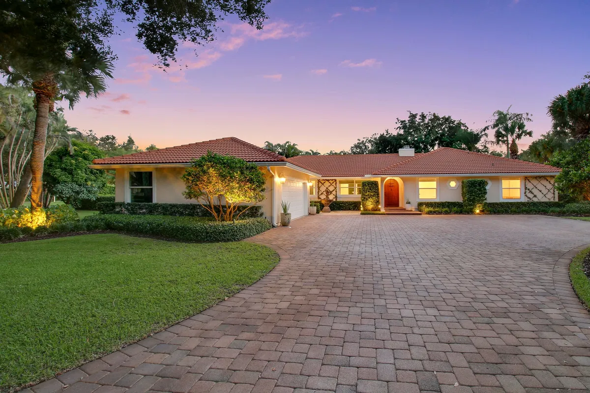 Heritage Oaks Residence photo 7