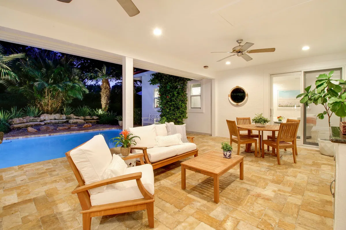 Heritage Oaks Residence photo 13