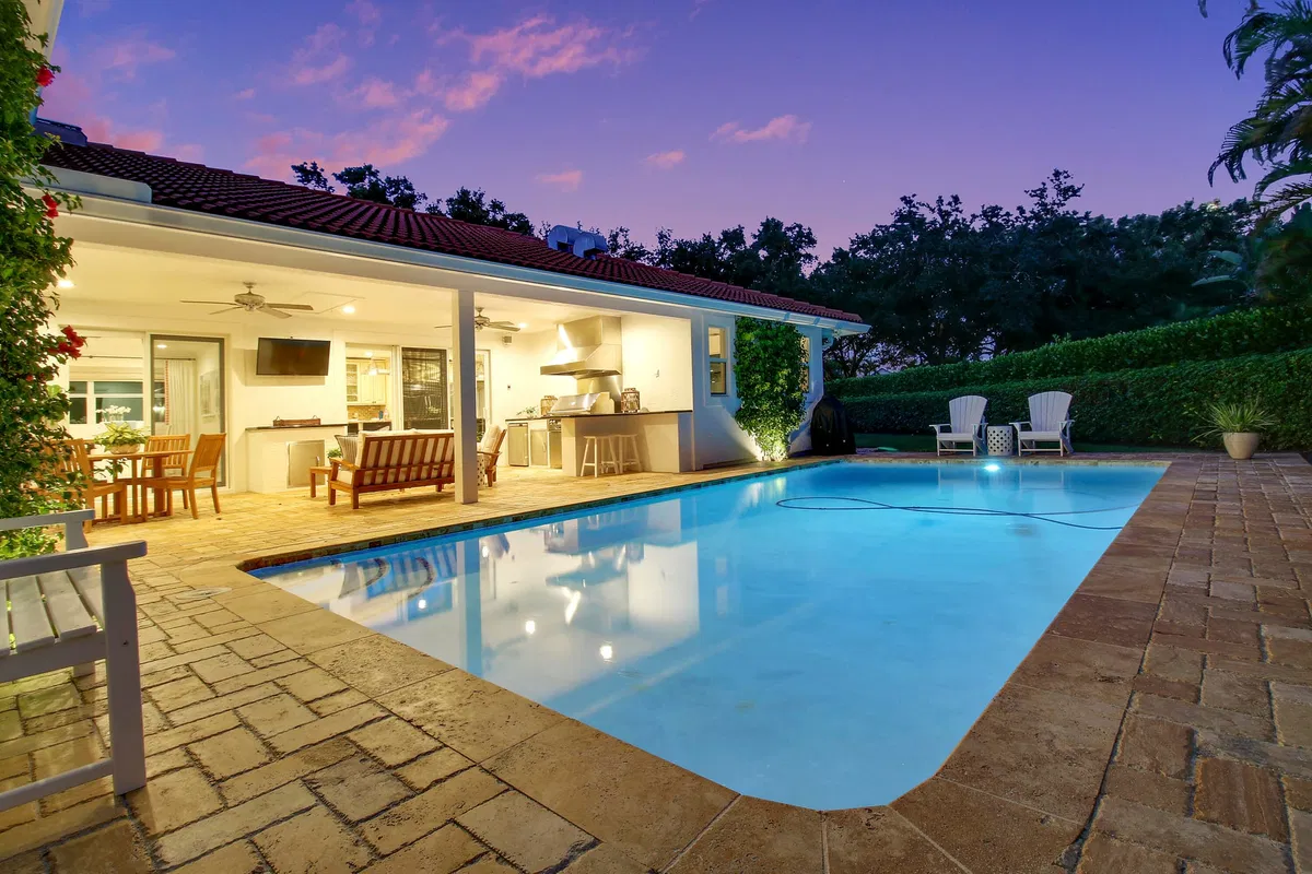 Heritage Oaks Residence photo 16
