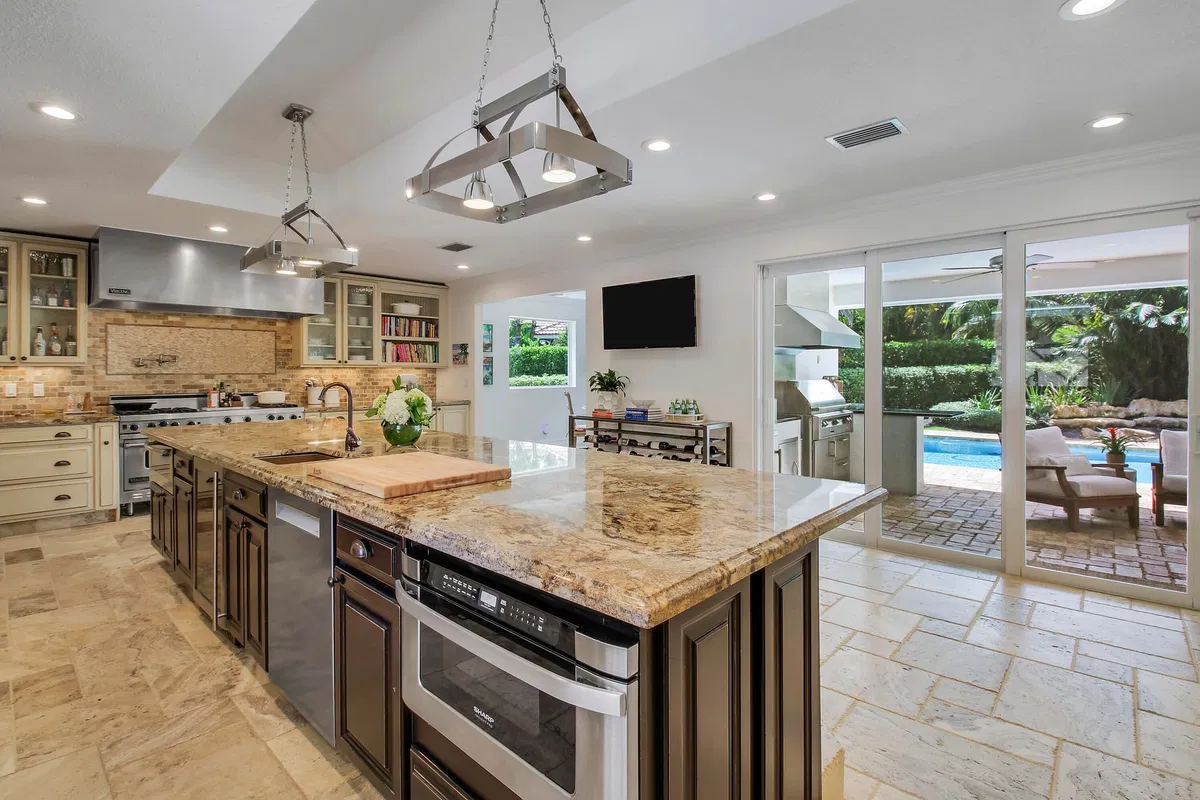 Heritage Oaks Residence photo 34