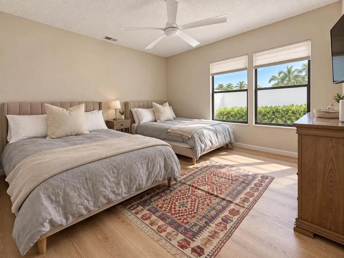 Residence photo 10