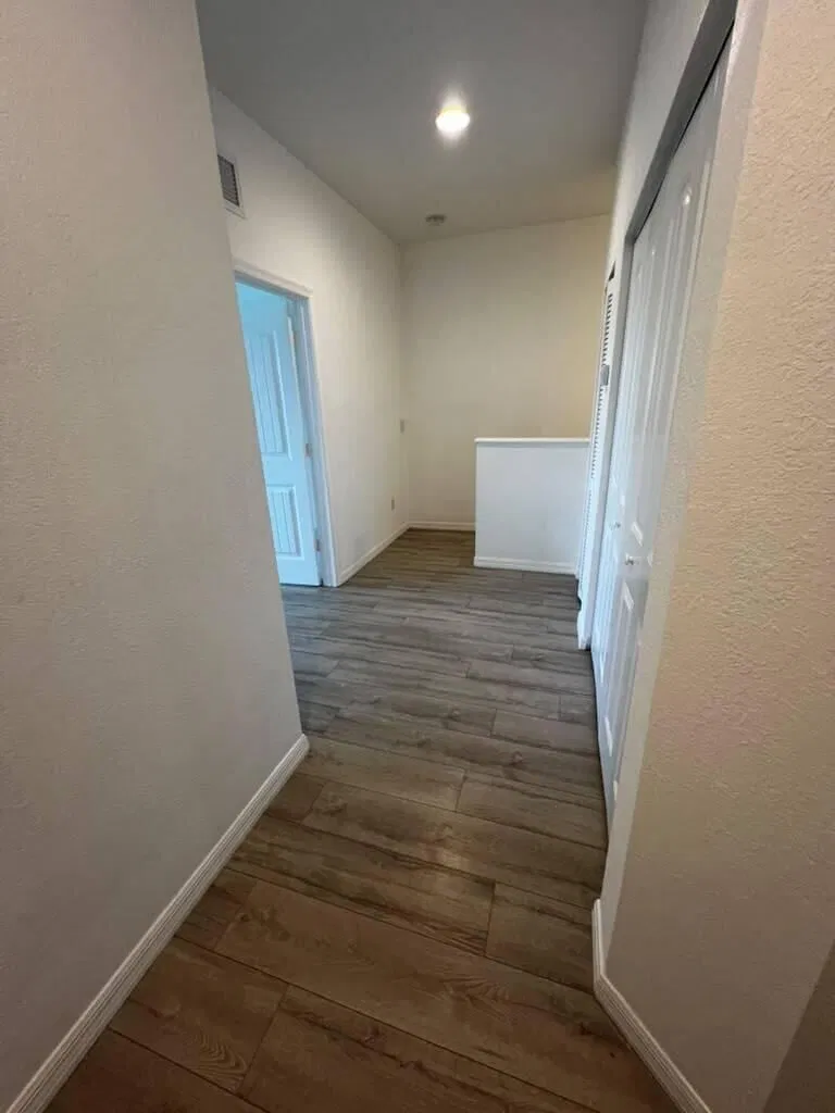  Residence photo 10