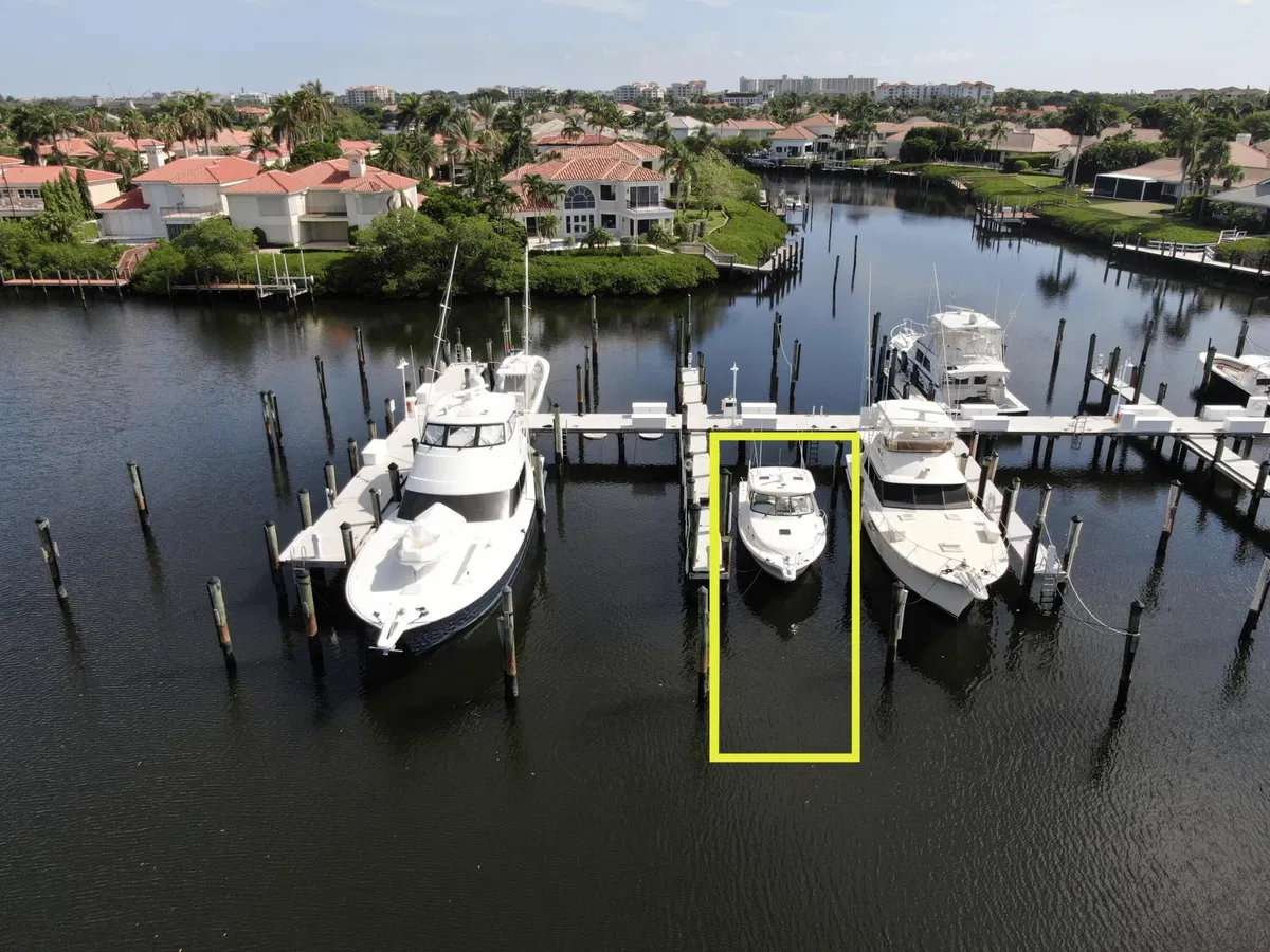 Jonathan's Landing Jupiter FL Residence