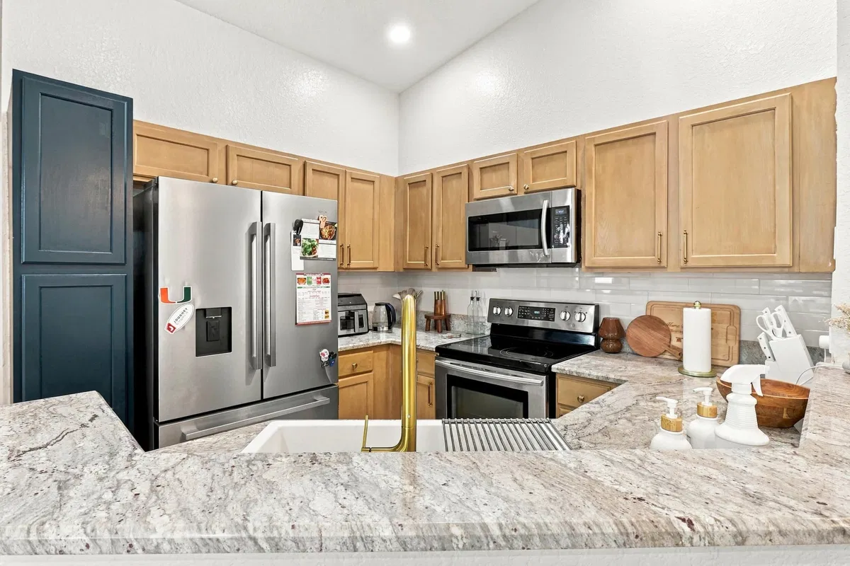 Residence photo 10