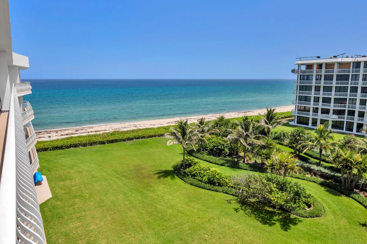Sloan's Curve Palm Beach Unit 507s photo 37
