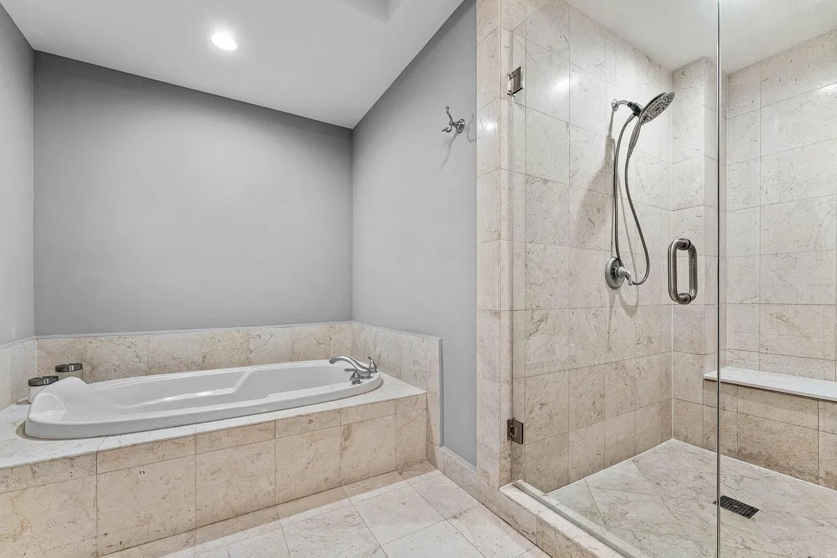 One City Plaza Unit Unit 820 photo 19