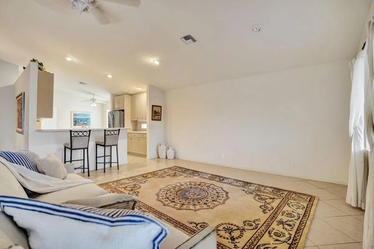  Residence photo 40