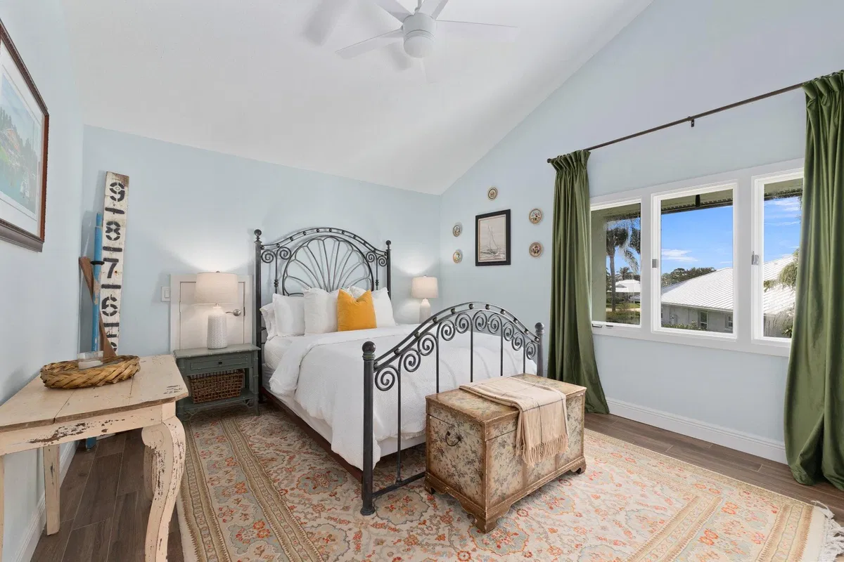  Residence photo 46