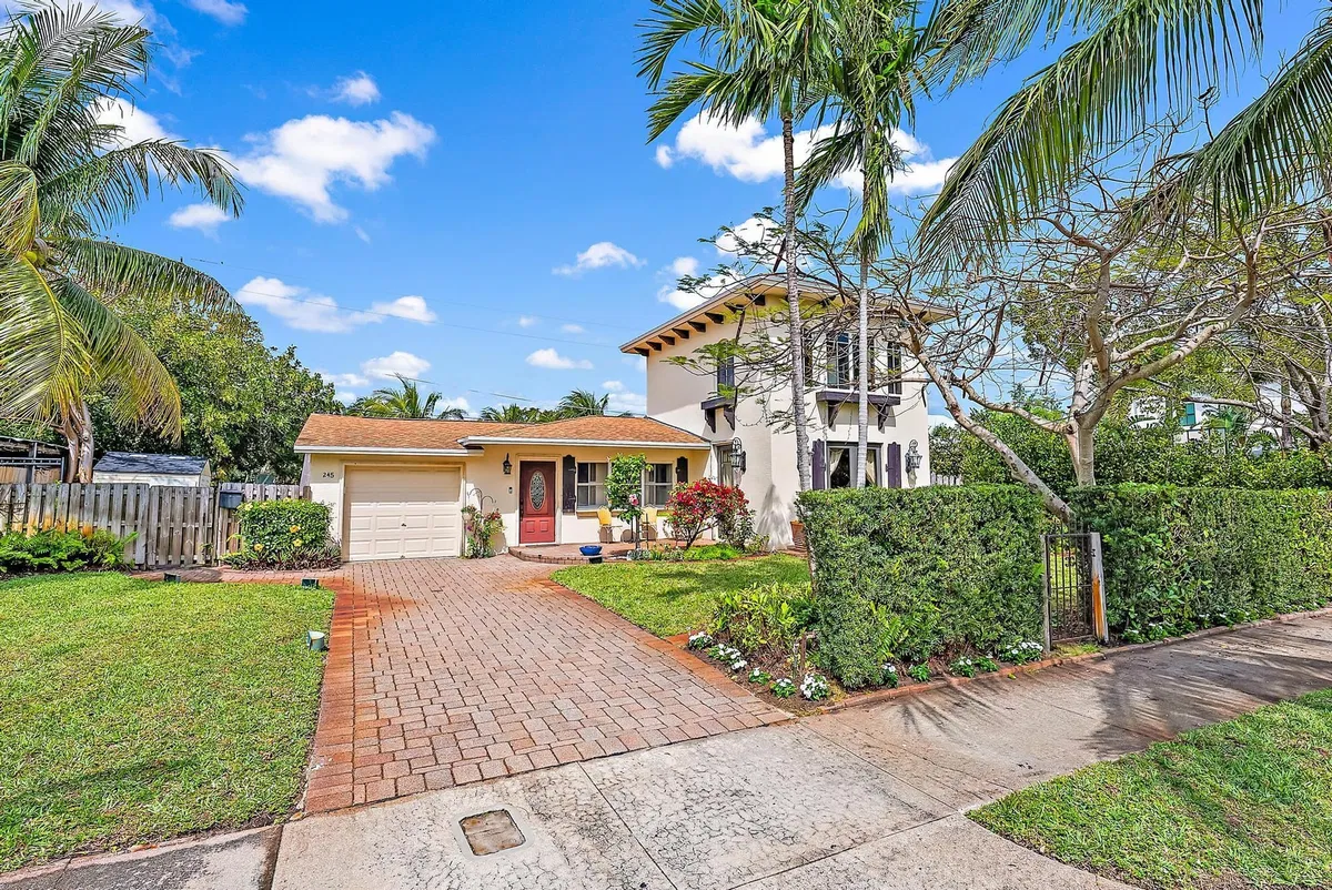SoSo West Palm Beach Residence photo 40