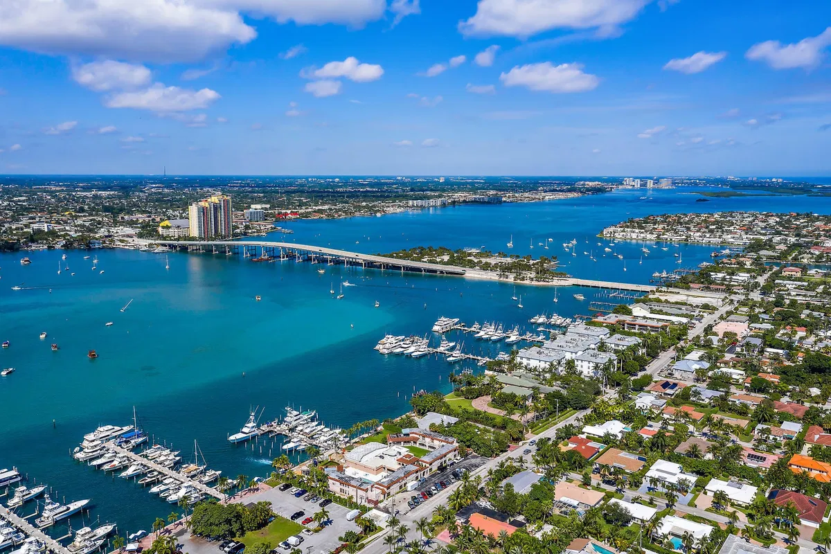 Palm Beach Shores Residence photo 58
