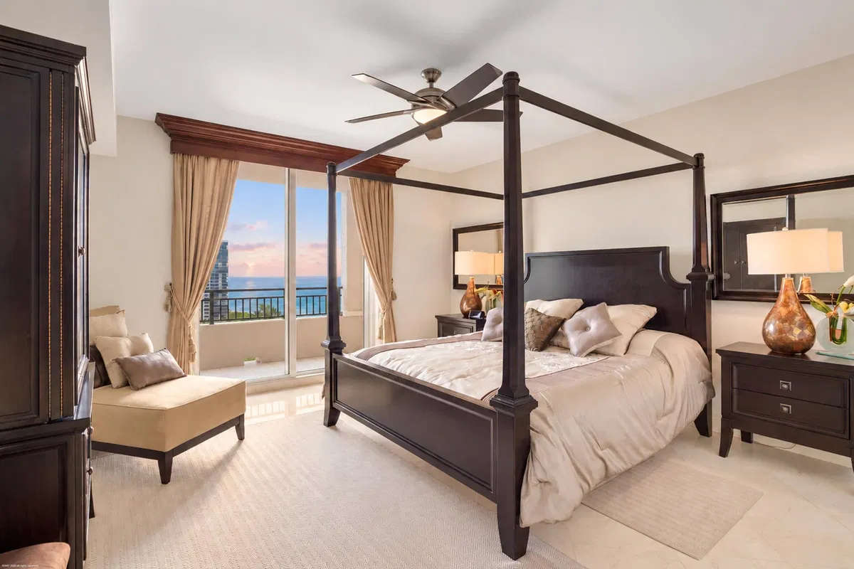 Renaissance on the Ocean Unit 1751 photo 22