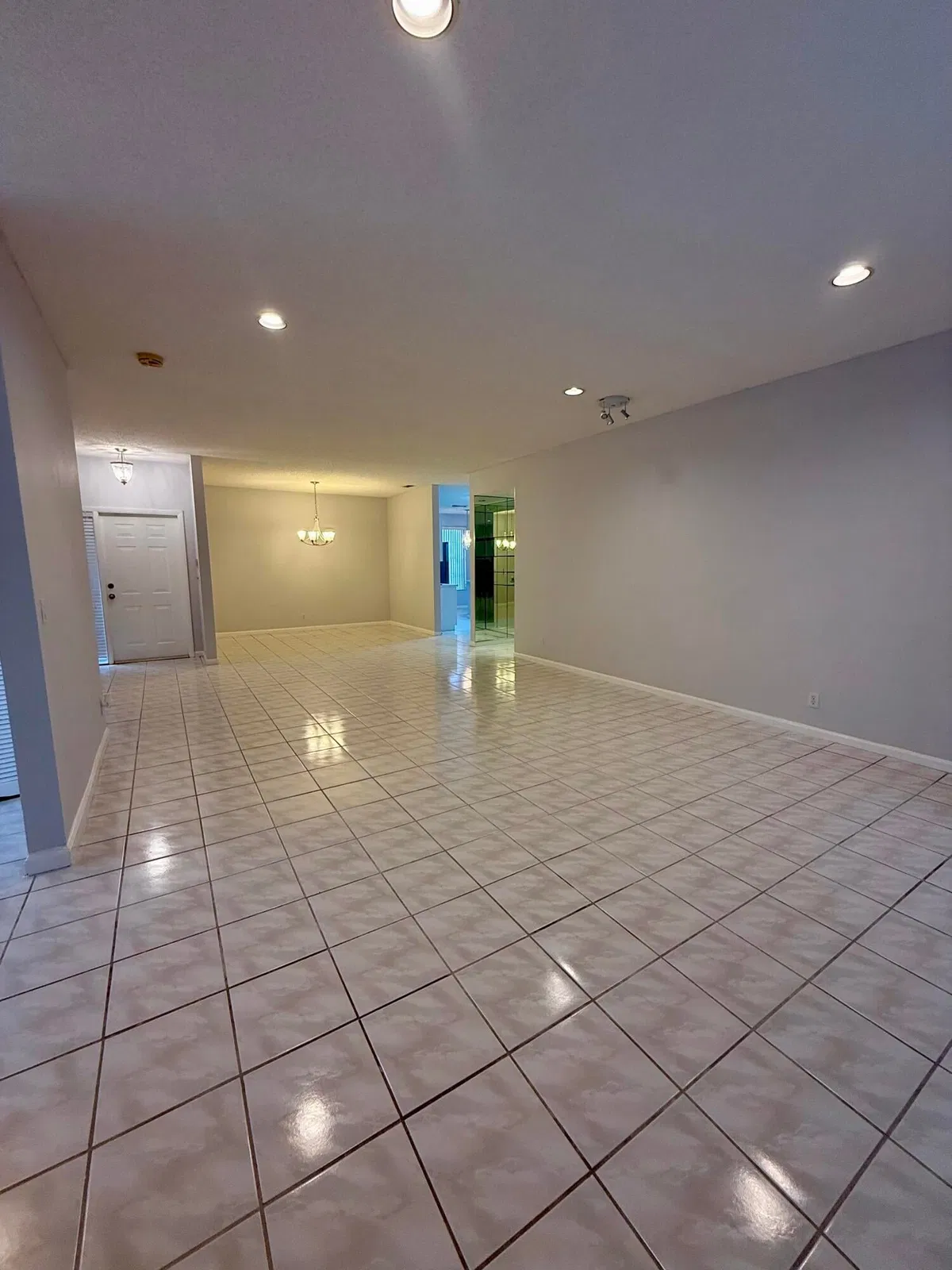 Residence photo 4