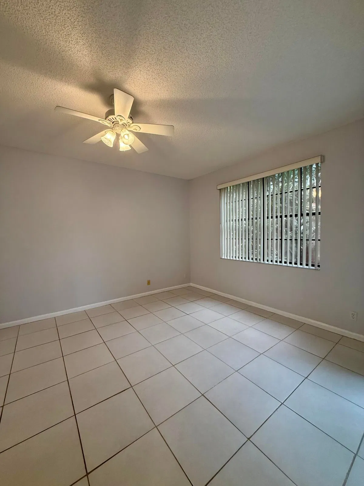 Residence photo 16