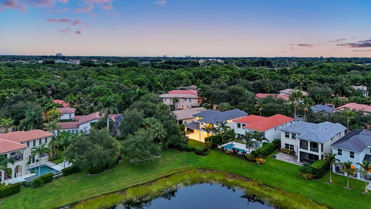 Evergrene Palm Beach Gardens Residence photo 25