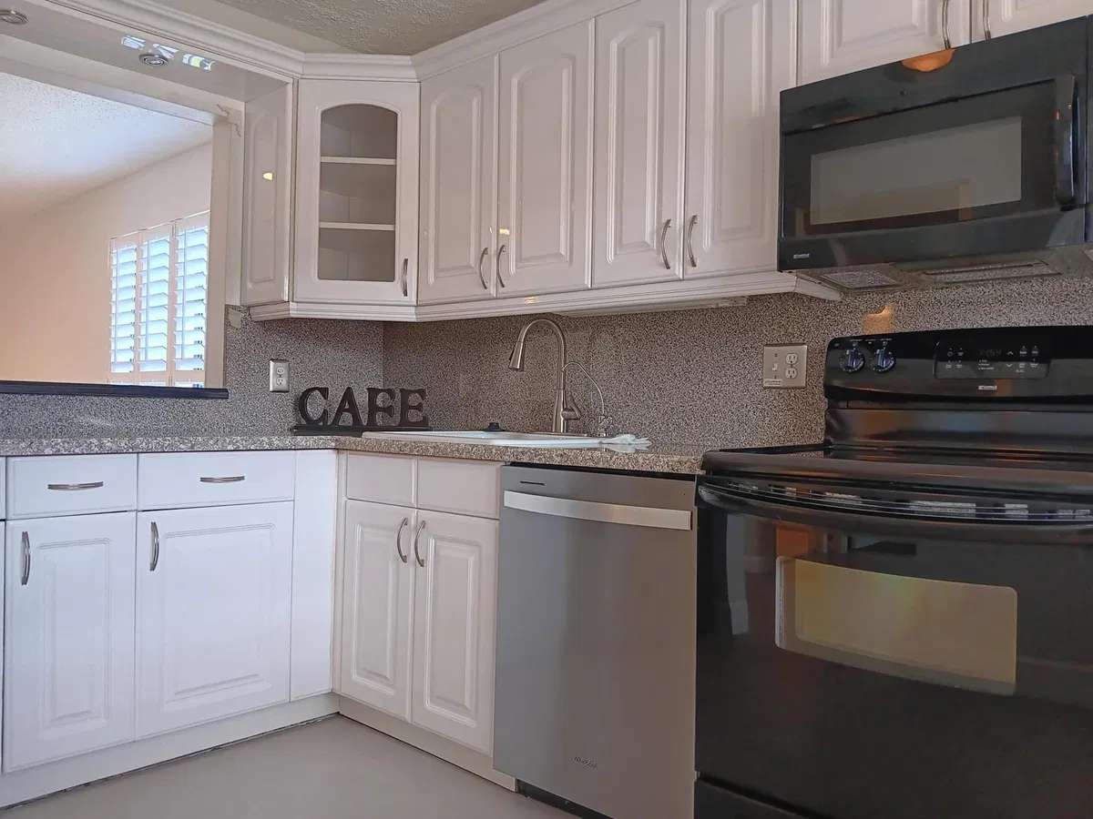 Boca Lago Country Club Homes Residence photo 16