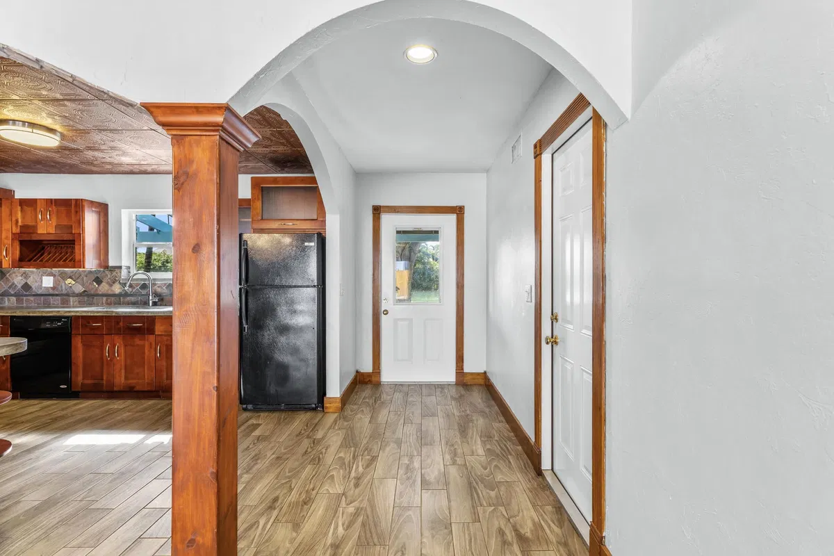 Residence photo 4