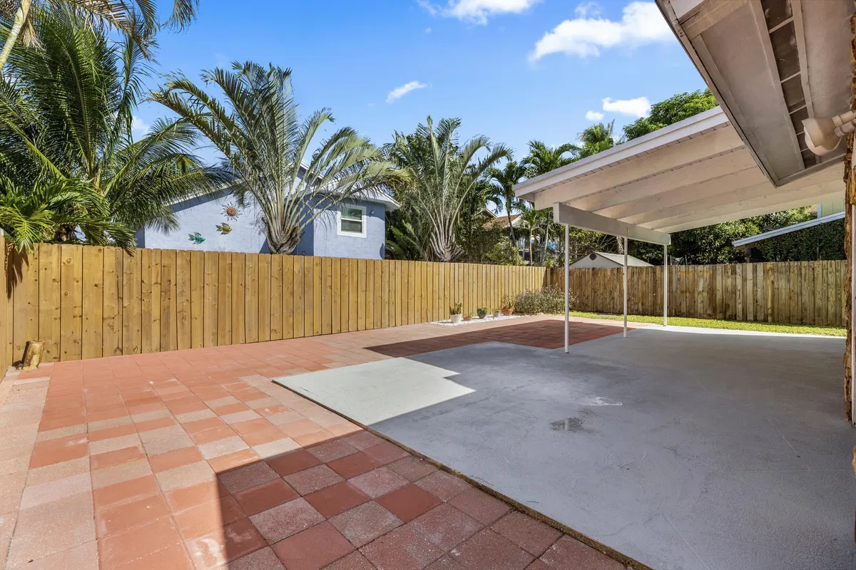 Residence photo 34