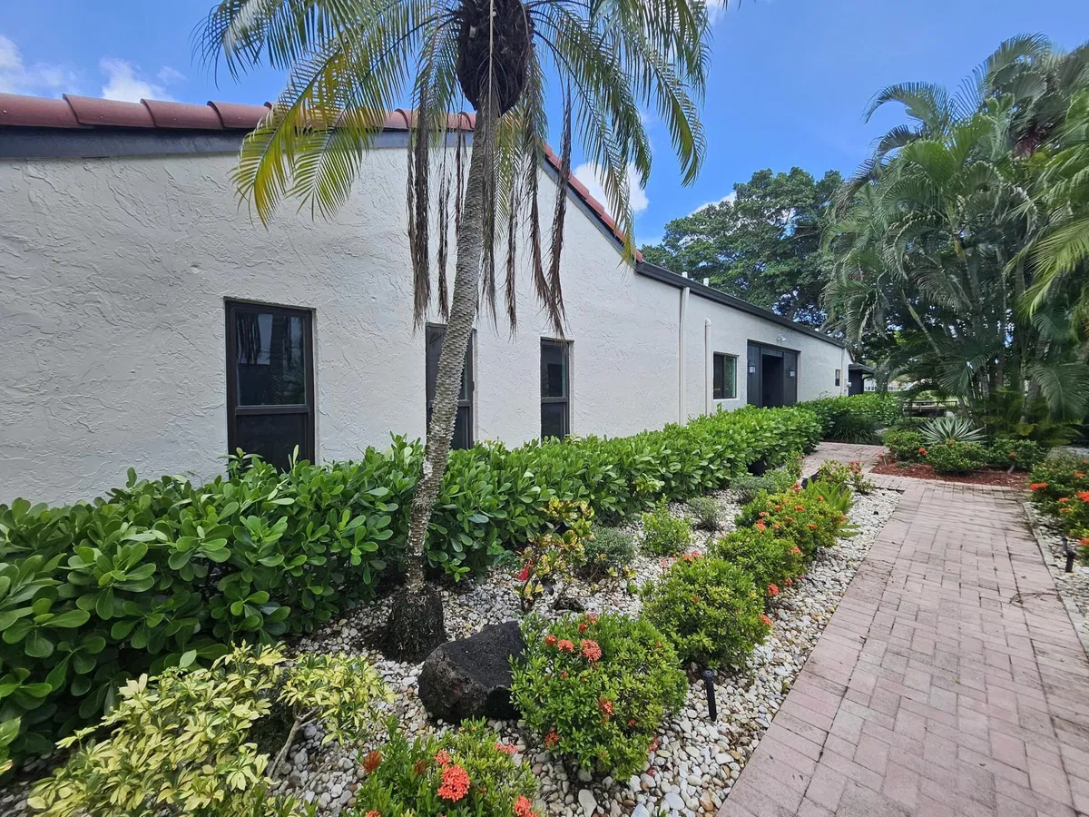 Boca Lago Country Club Homes Unit 10-B photo 4