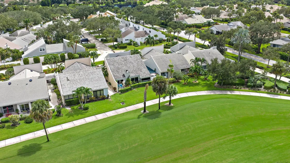 Jonathan's Landing Jupiter FL Residence