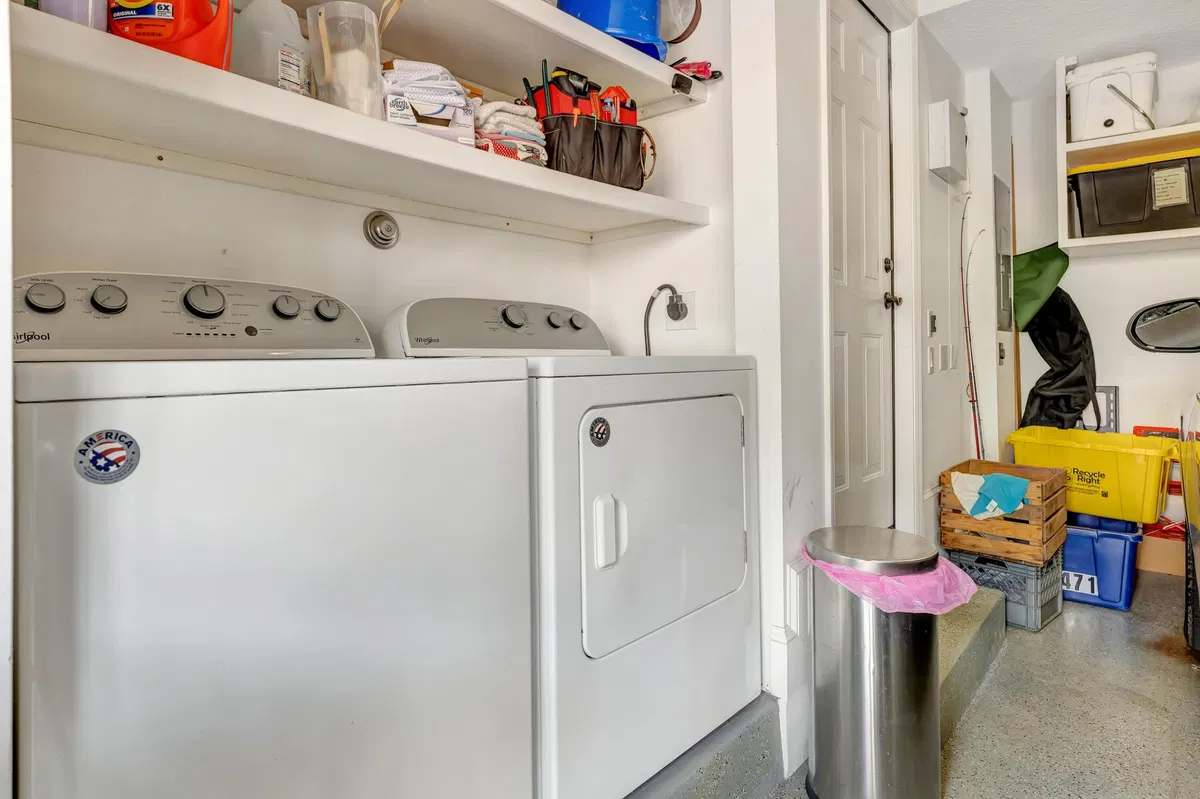 Residence photo 25