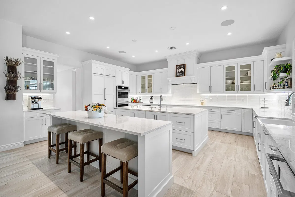 Residence photo 19