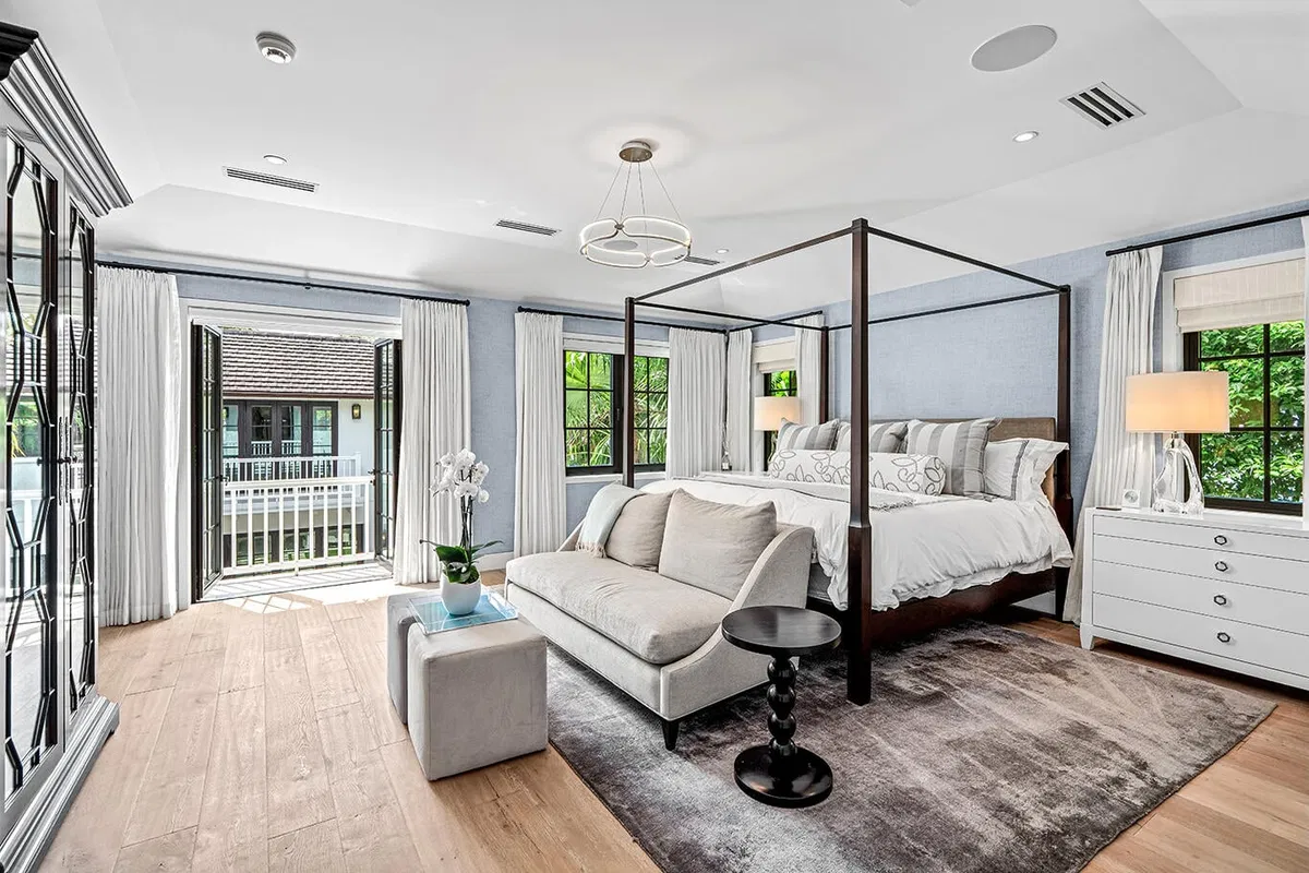 Royal Park Residence photo 22