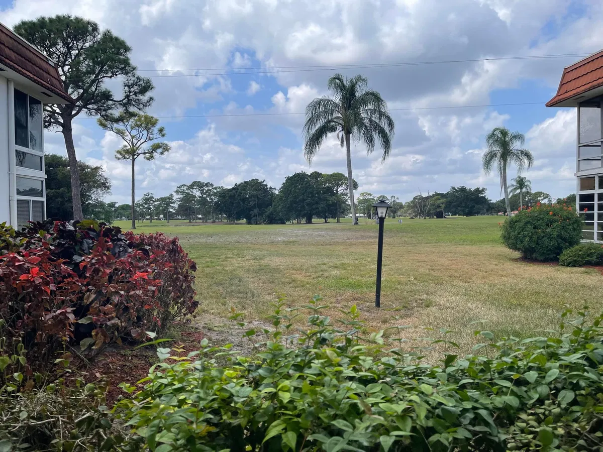 Unit Fl 1505 photo 22