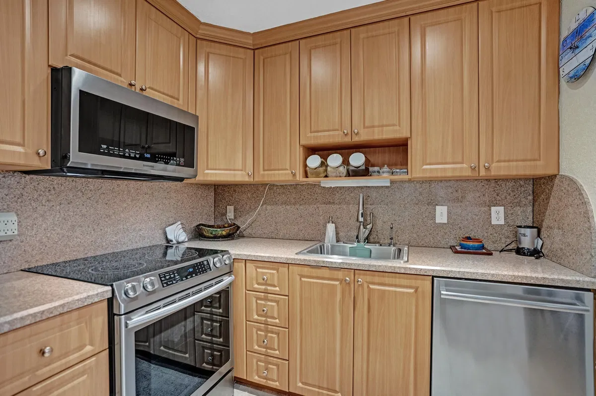 Residence photo 22