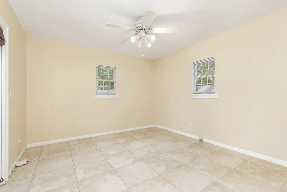  Residence photo 13